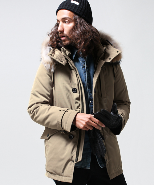 NANO universe（ナノユニバース）の「西川ダウン N-3B（ダウン