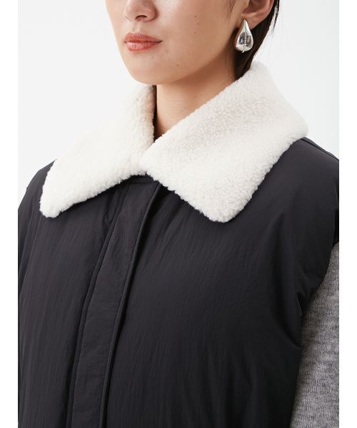 セール】ボア衿リサイクルダウンベスト（ダウンベスト）｜Mila Owen