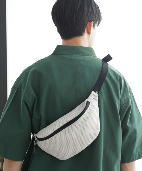 LAKOLE（ラコレ）の「メッシュボディバッグ / 191534（ボディバッグ