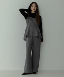 フレアパンツ」に該当するオールインワン・サロペットファッション通販