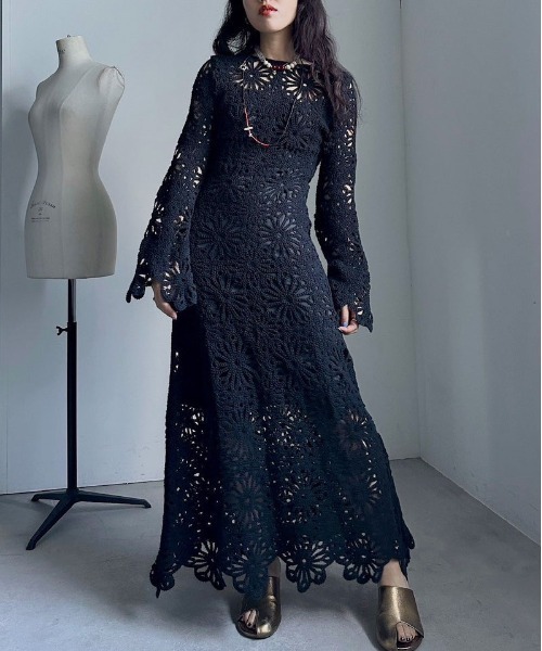 Ameri（アメリ）の「MEDI FLOWER SAINT LACE DRESS（ドレス）」 - WEAR