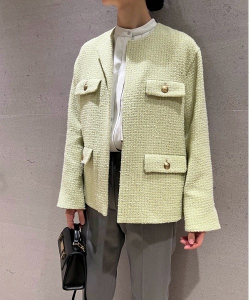 Mila Owen（ミラオーウェン）の「フラップデザインショートツイード