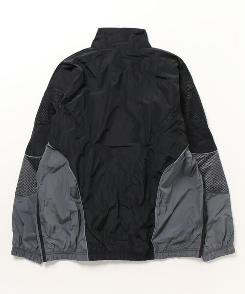 adidas（アディダス）の「アディダス Rekive ウーブントラックトップ