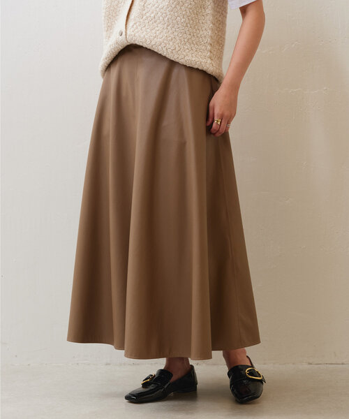 GALLARDAGALANTE（ガリャルダガランテ）の「フェイクレザースカート