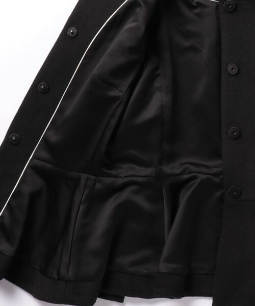 JENNE（ジェンヌ）の「エコファー襟付きペプラムショートコート