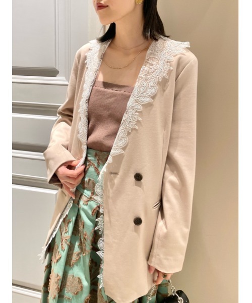 LILY BROWN（リリーブラウン）の「アタッチドレースカラーダブルJK