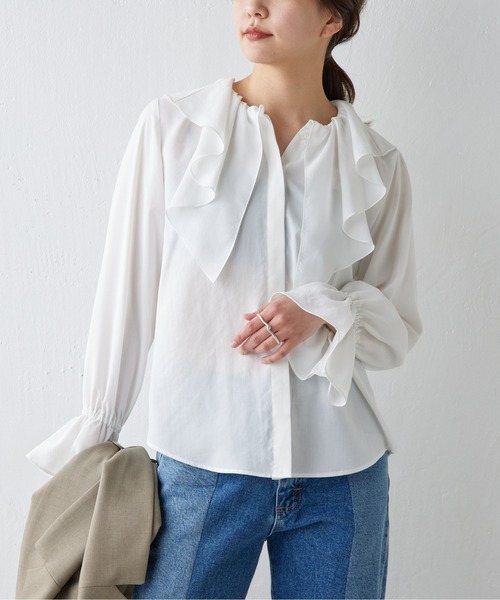 GALLARDAGALANTE（ガリャルダガランテ）の「ラッフルカラーブラウス