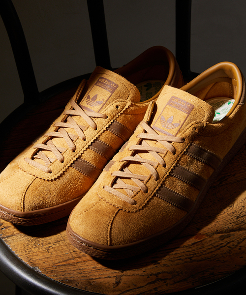 adidas（アディダス）の「【ADIDAS / アディダス】 TOBACCO GRUEN
