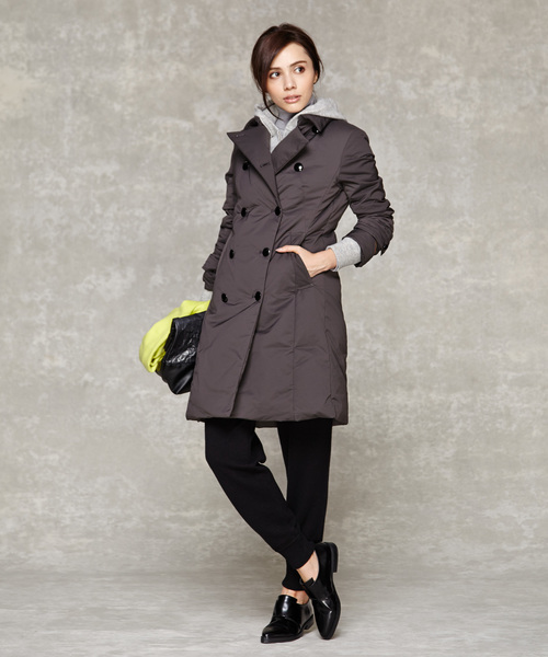 ICB（アイシービー）の「Stretch Seamless ダウンコート（ダウン