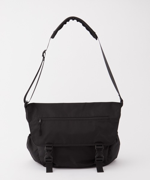 ナイロン フラップ ビッグ ショルダー メッセンジャーバッグ MONO-MART