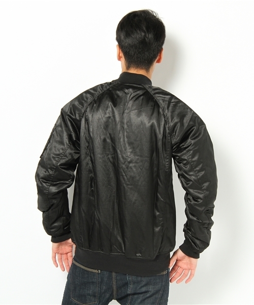 adidas Originals（アディダスオリジナルス）の「アディダス MA-1