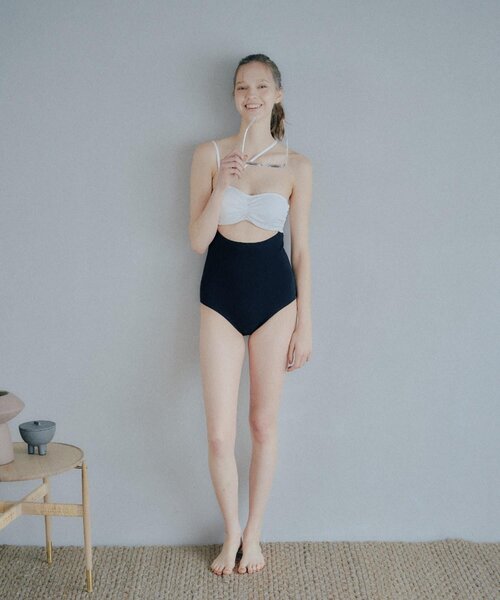 Chico（チコ）の「【水着】配色カットアウトワンピース（水着）」 - WEAR