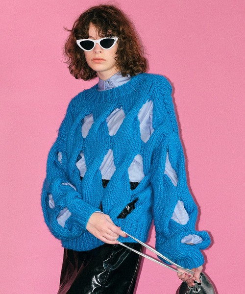 MAISON SPECIAL（メゾンスペシャル）の「ケーブルスリットハンドニット