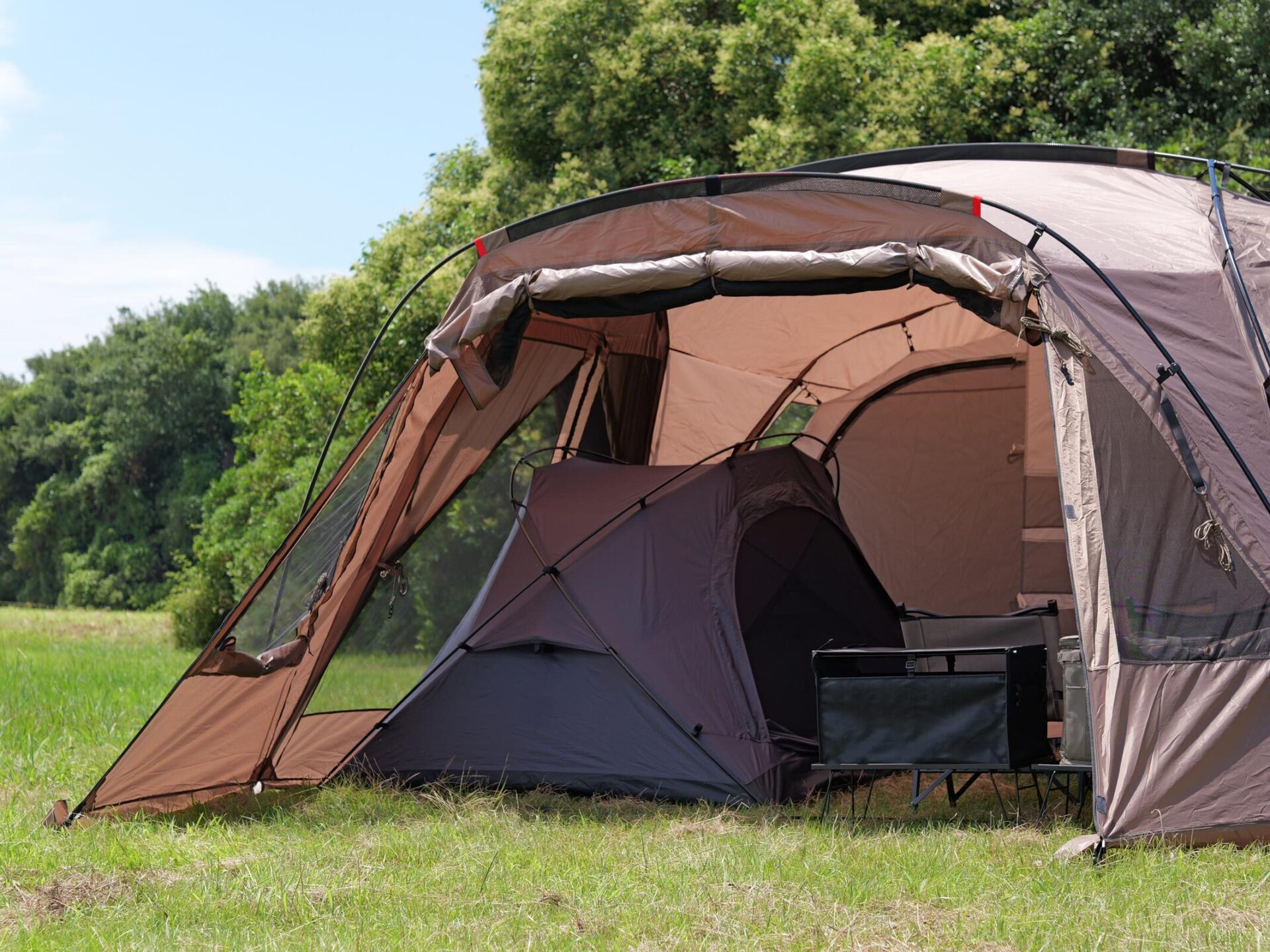 ラーテルワークスから単独使用も可能なカンガルーテント「TAU(タウ