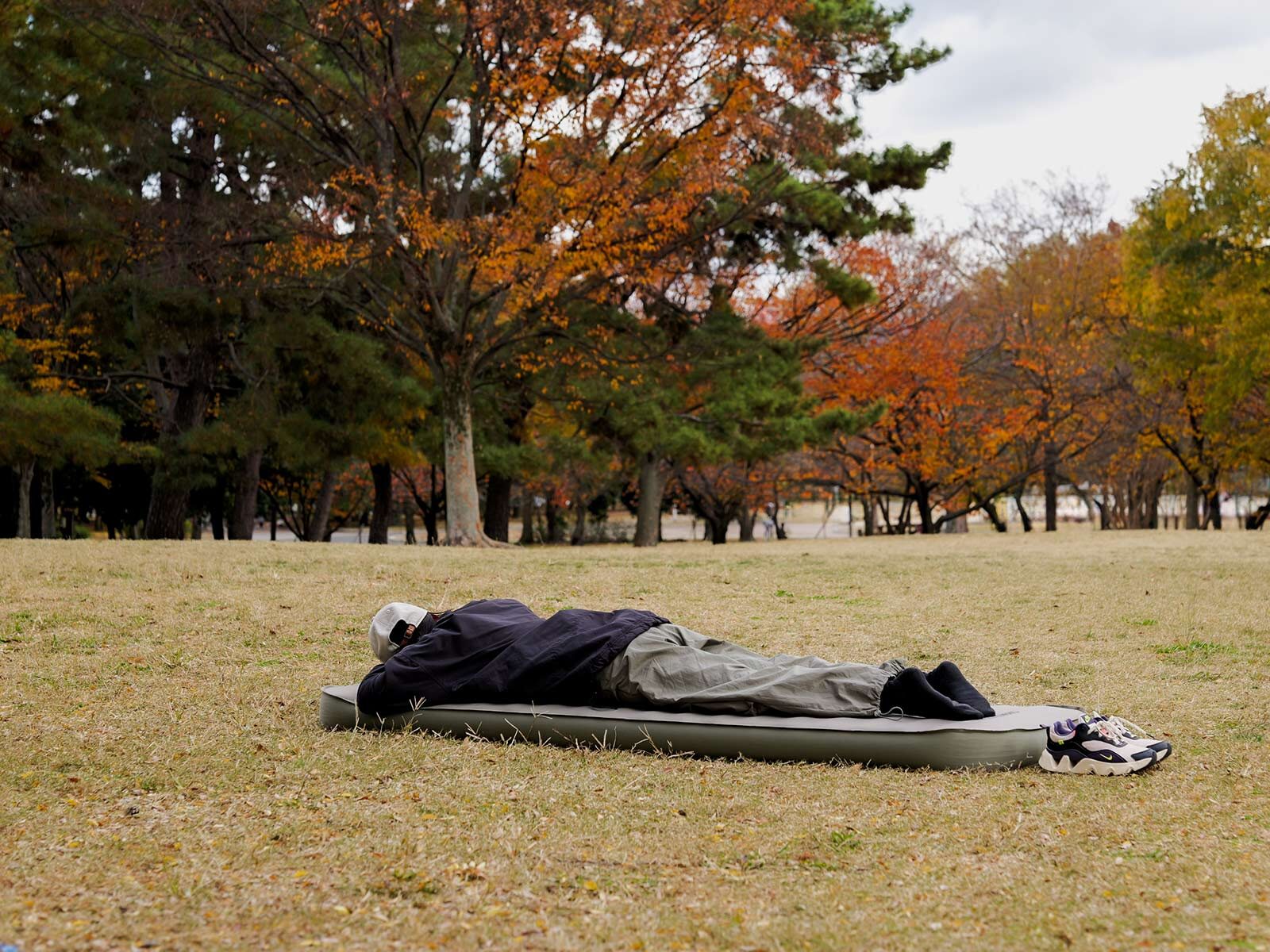 ラーテルワークスからポンプ内蔵インフレーターマット「イージーイン