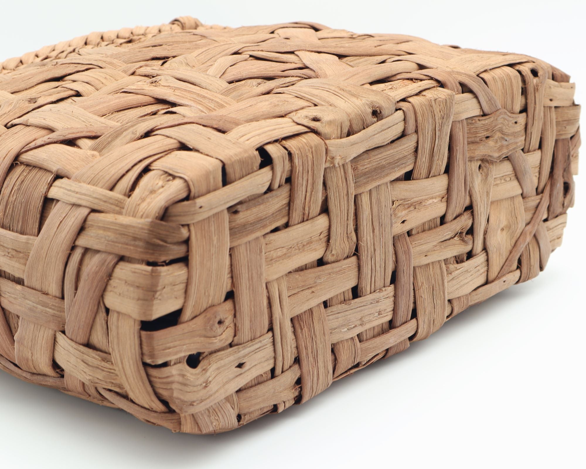 国産(長野県) 山葡萄かご 乱れ編み 国内採取 国内製作 3世代150年