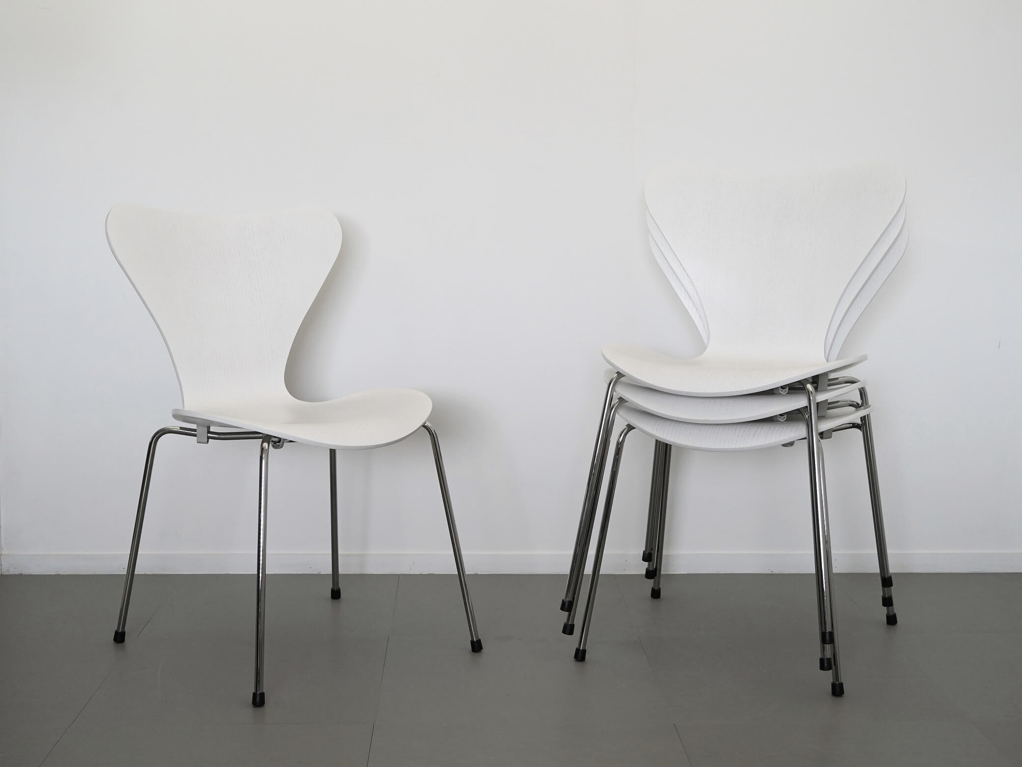 セブンチェア ホワイト カラードアッシュ フリッツ・ハンセン アルネ