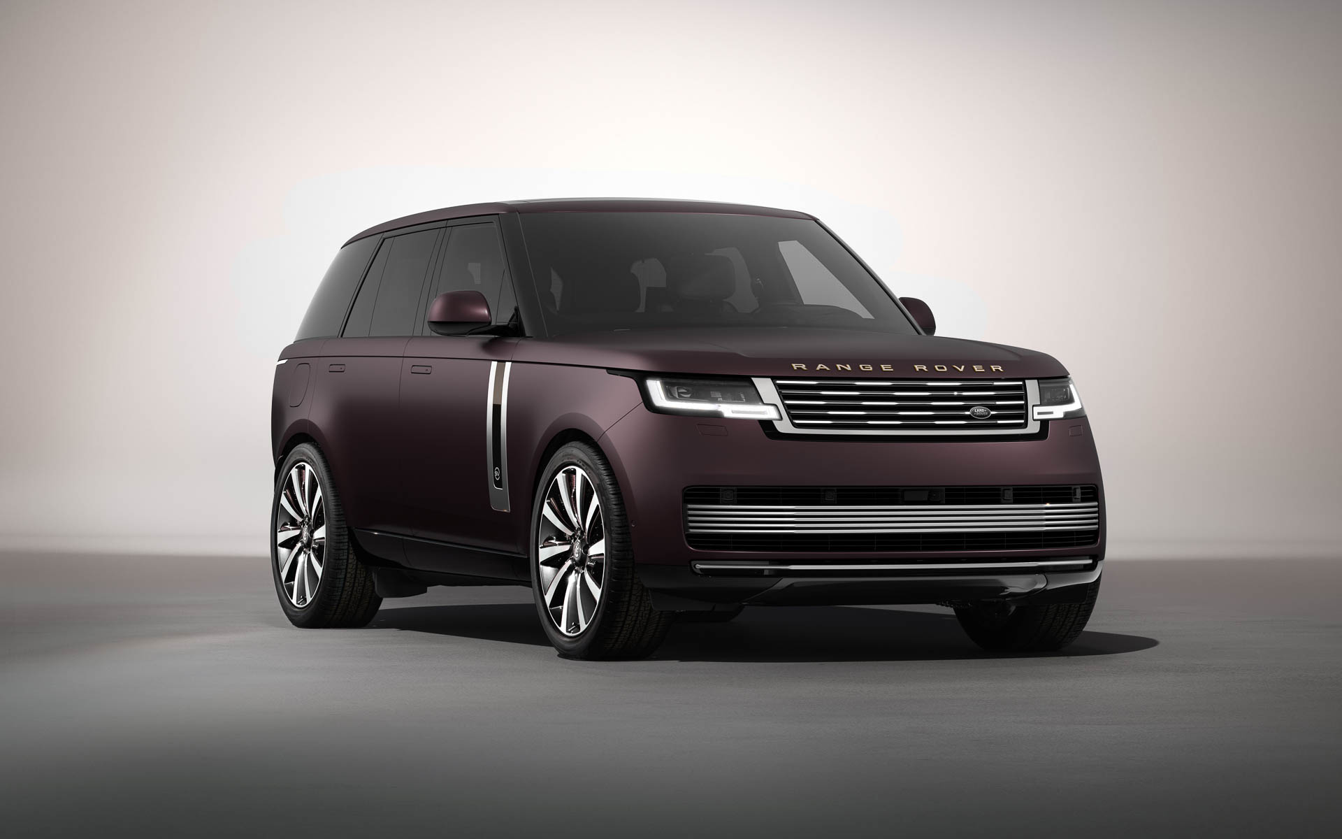 ランドローバー、日本限定12台の特別仕様車「レンジローバー SV