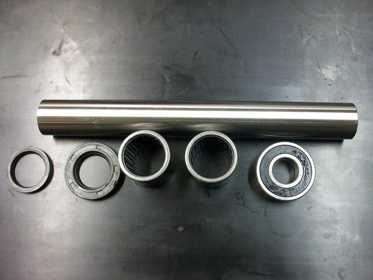 750ターボ用スイングアームスリーブ | スピードショップイトウ