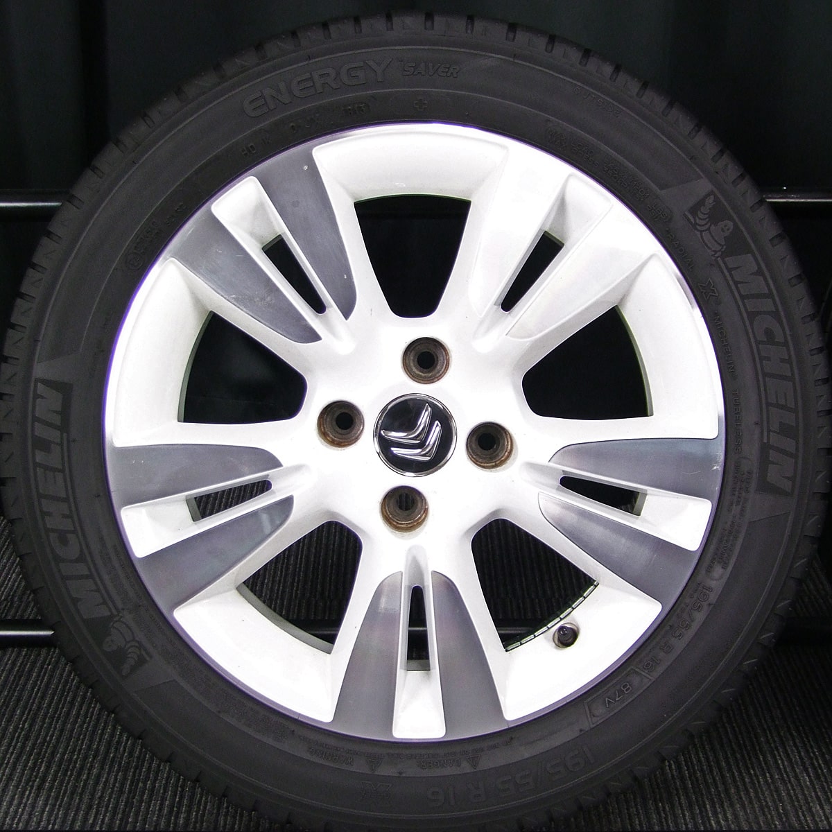 CITROEN (シトロエン) DS3 純正 16×6J(+23)PCD108-4H ホワイト