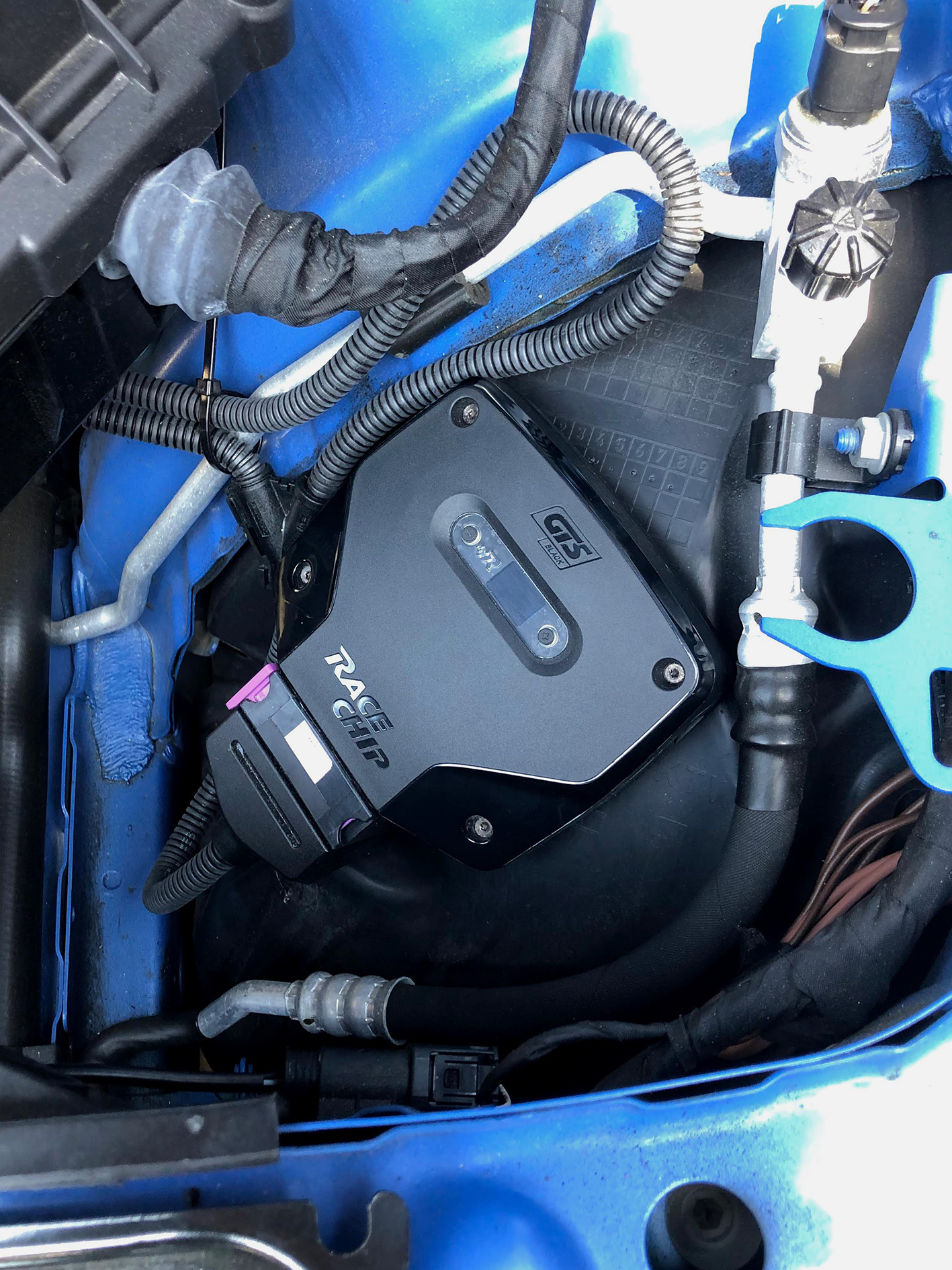 サブコン レースチップGTS Black インプレ: 自動車情報局