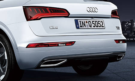 Q5（アウディ）ブラックエディション（2018年9月）｜カタログから