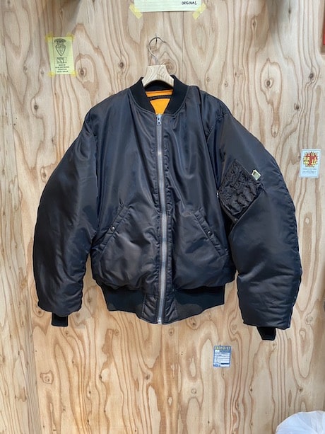 SSZ〉と〈BUZZ RICKSON'S〉の別注アイテムが登場！｜BEAMS