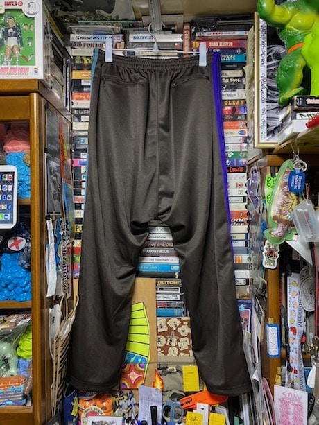 NEEDLES〉と〈SSZ〉がダンス服をテーマにした別注アイテムが登場！｜BEAMS