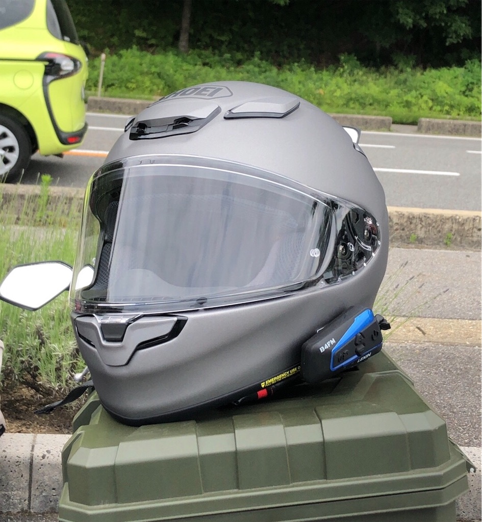 ヘルメット更新（SHOEI Z8） - 真・スズキ王国