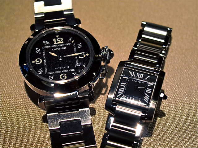 クールビューティー：カルティエ タンクフランセーズ／パシャC」2011年