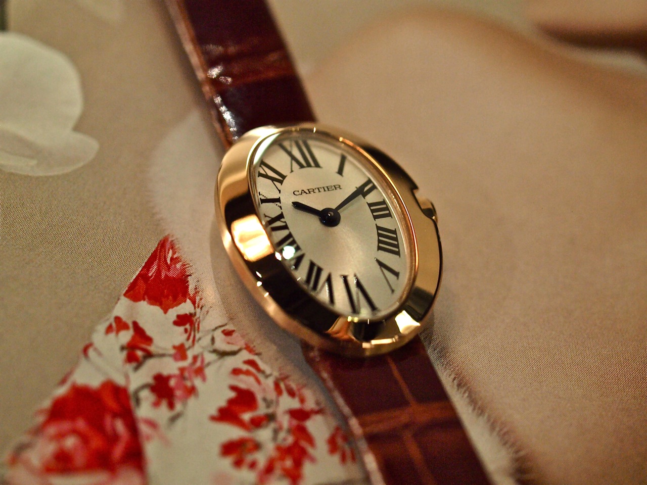 美しく聡明な時計：カルティエ ベニュワール」2014年8月12日
