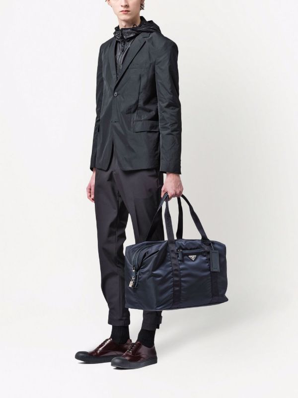 Prada プラダ Re-Nylon ロゴ ボストンバッグ | ブルー | FARFETCH JP