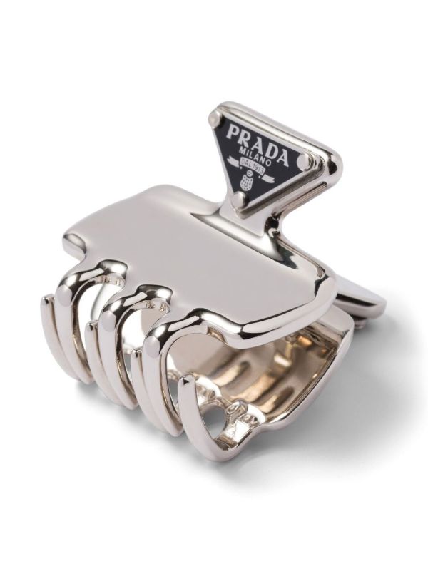 Prada ロゴ ヘアクリップ | シルバートーン | FARFETCH JP