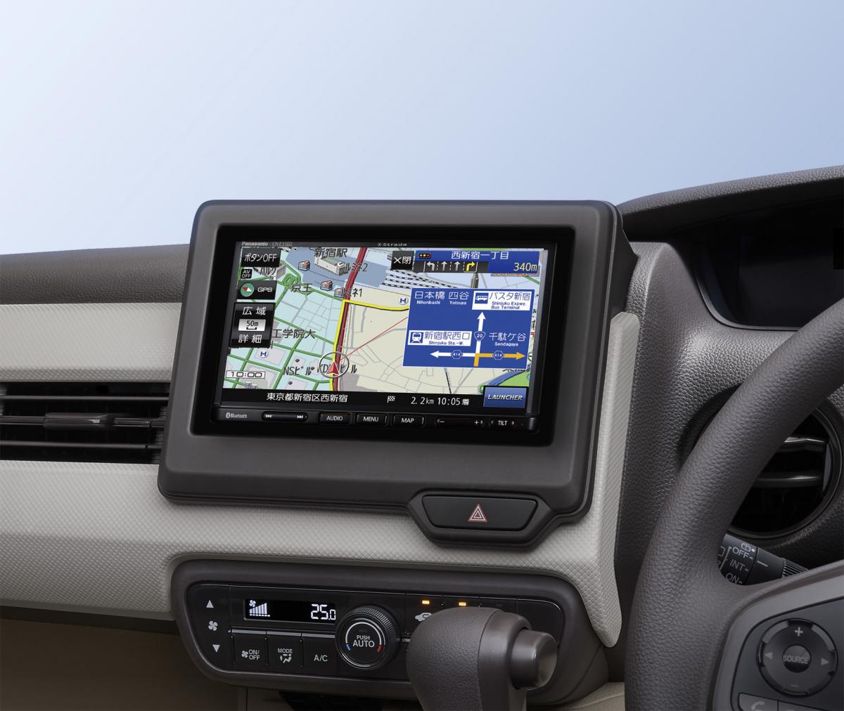 パナソニックの新作ナビ「ストラーダCN-E330D」が2月下旬発売