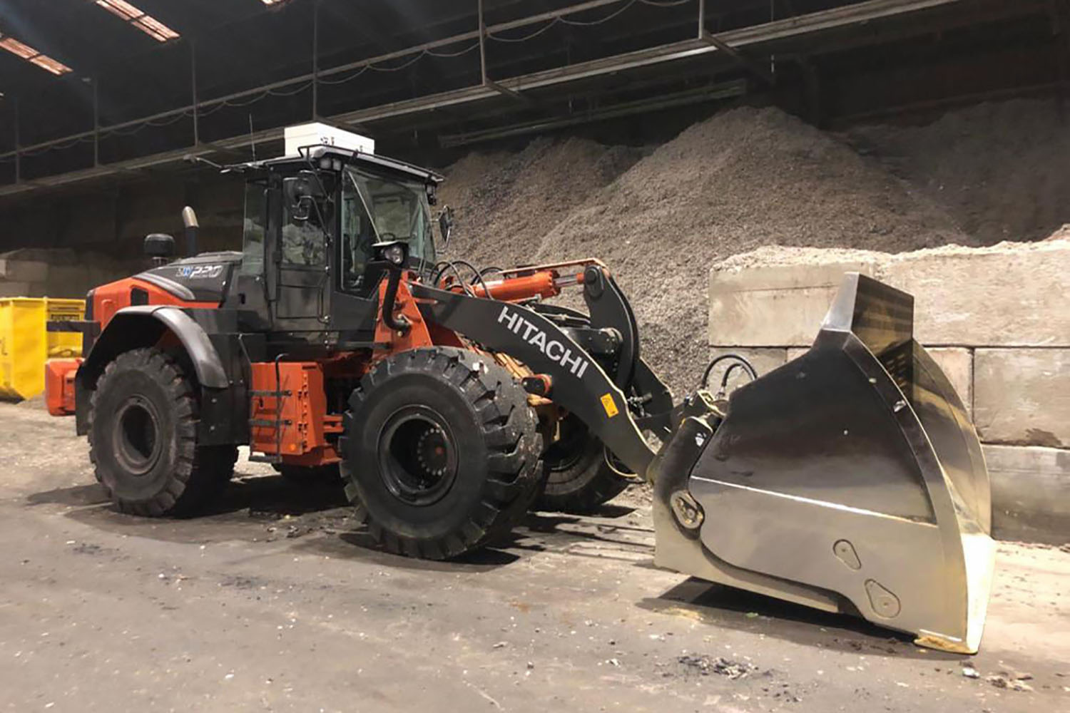 ホイールローダーって何？ ハイテクに進化した最新モデルも解説