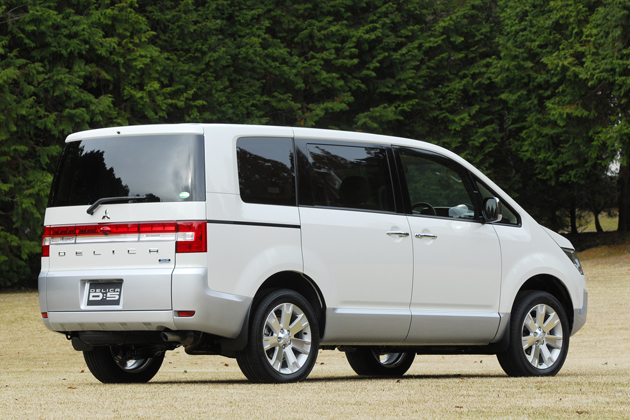 三菱 新型 デリカD:5 クリーンディーゼルモデル 試乗レポート／国沢
