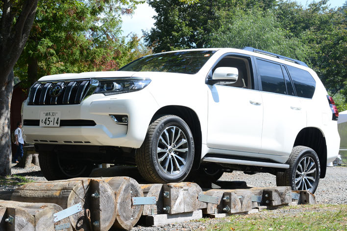 ランクルシリーズでダントツに売れているのは“プラド”だった