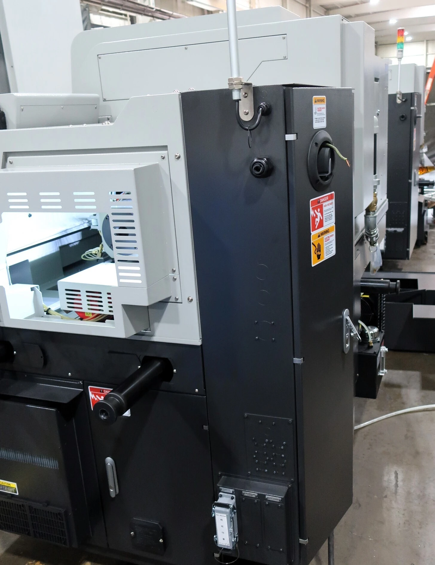 2022 HANWHA XE26 Swiss Type Automatic Screw Machines 13284 | CNC