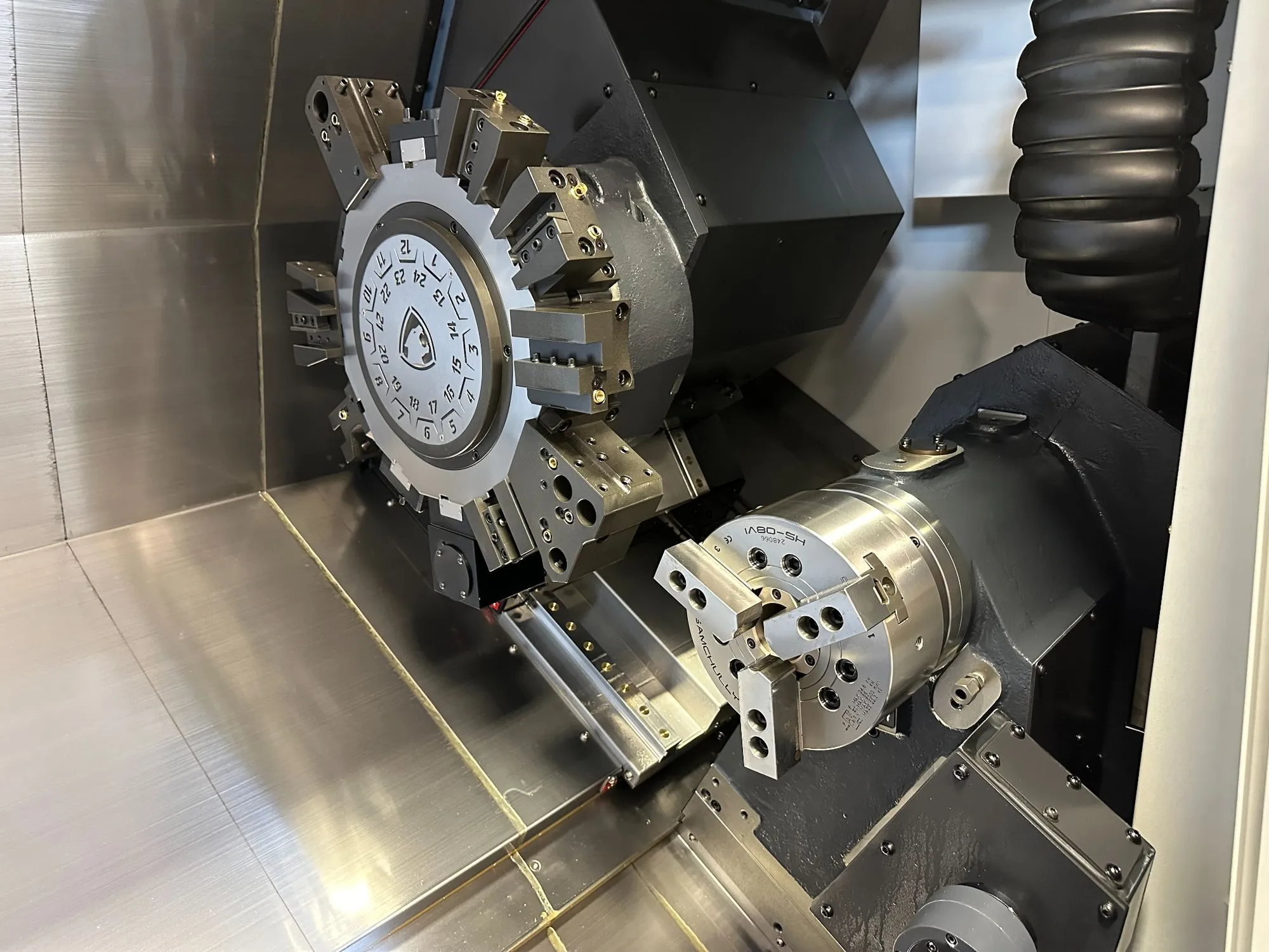 New 2024 DN Solutions Lynx 2600SY CNC Lathes 305287 | Machine Tool