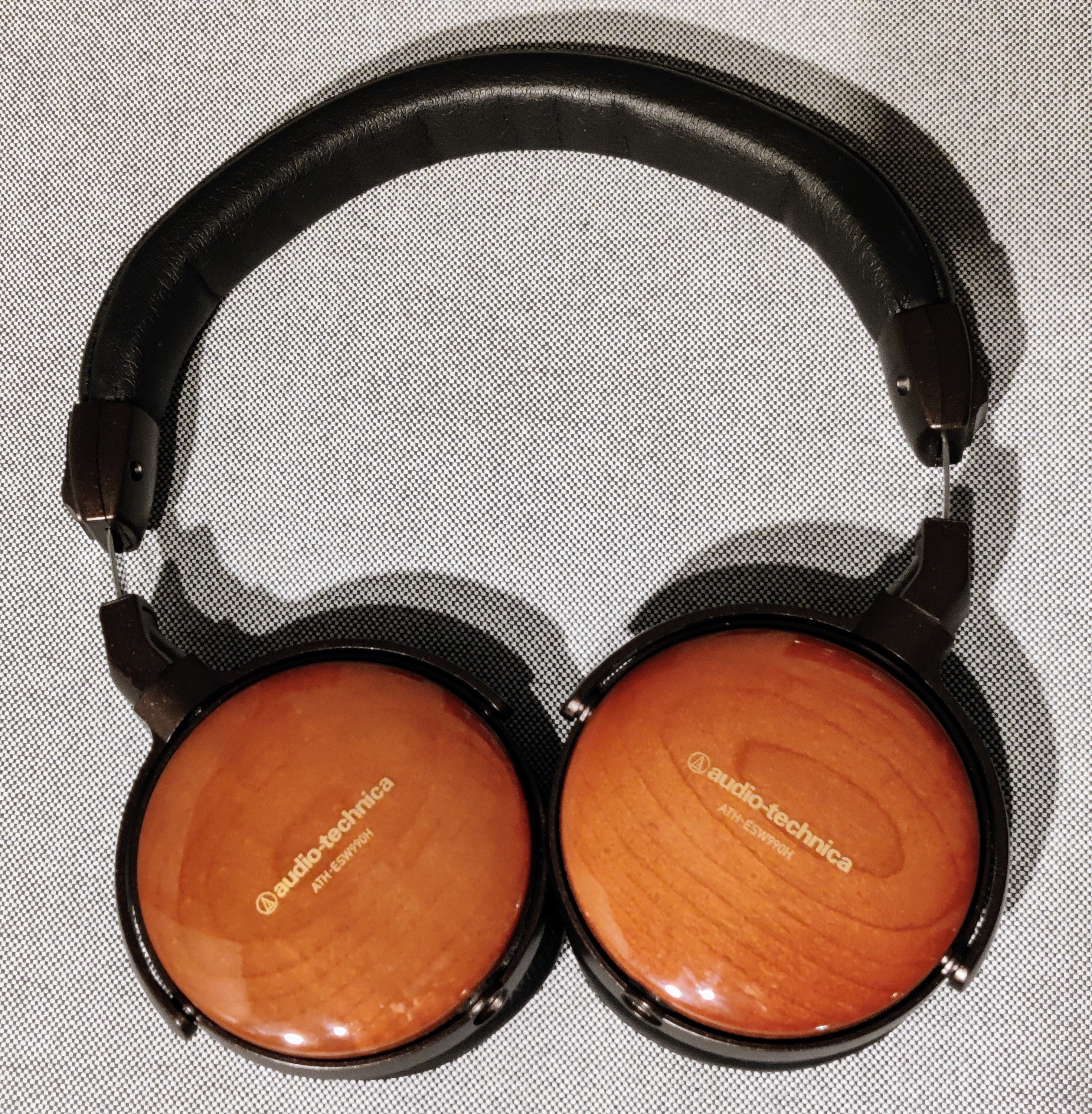 Audio-Technica ATH-ESW950 and ATH-ES750 | Headphone Reviews and