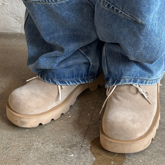 ベージュスエードデザートブーツ | ファッション通販サイト NUGU