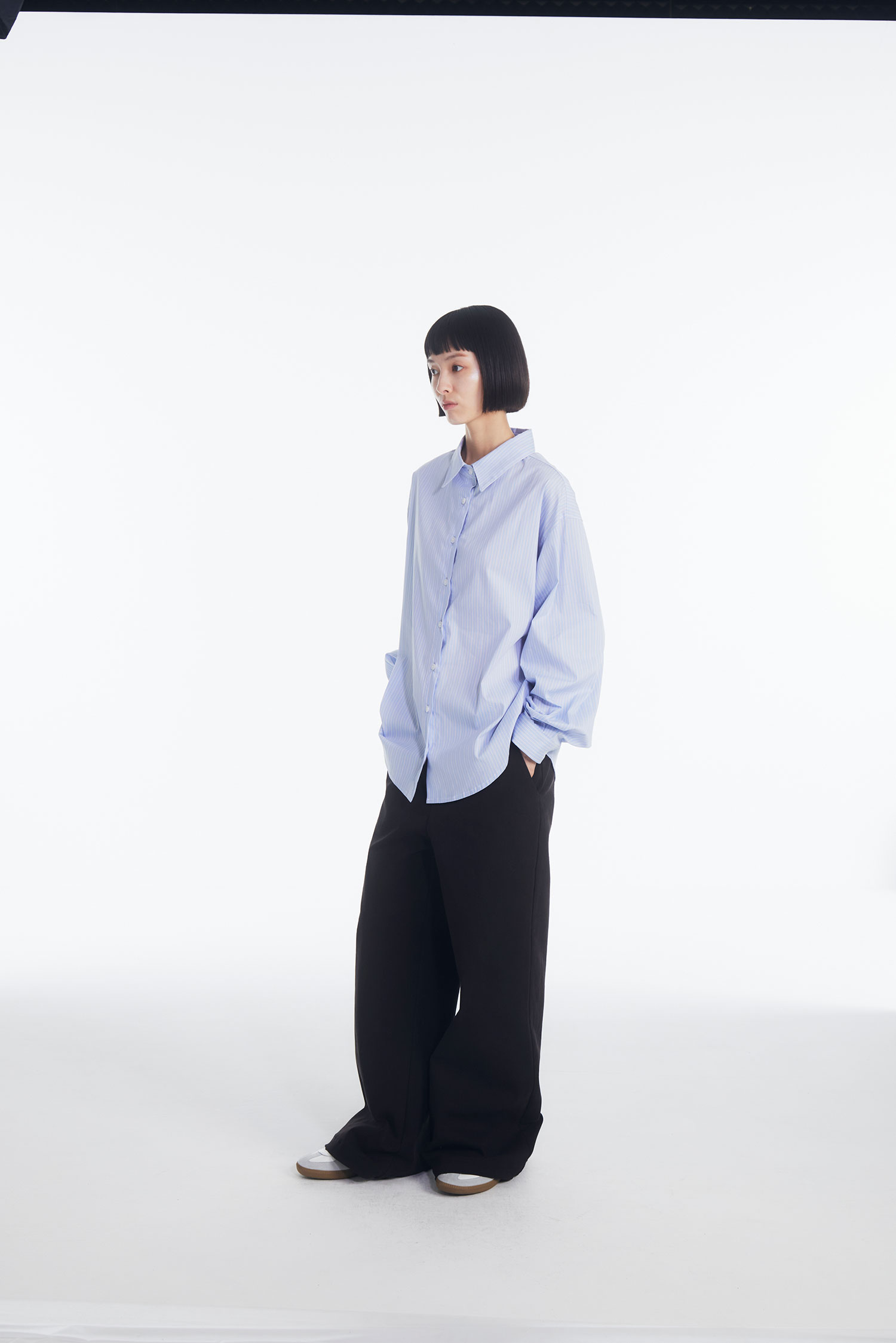 jichoi COMFORT] 24-002 SLIM SKIRT PANTS - BLACK | ファッション通販