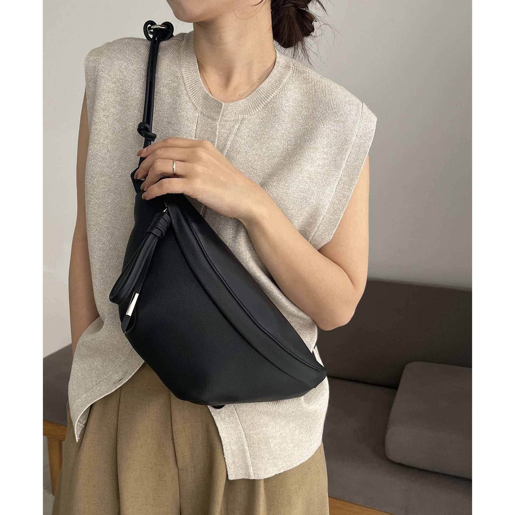 tov/トーヴ＞BUFF ボディバッグ | ファッション通販サイト NUGU