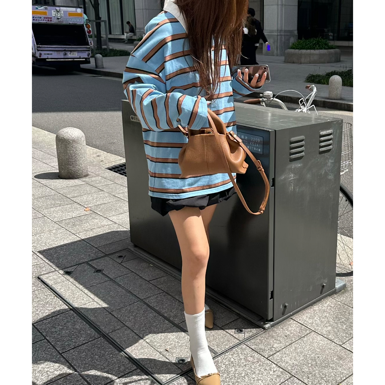 ボーダーカラーロンT | ファッション通販サイト NUGU