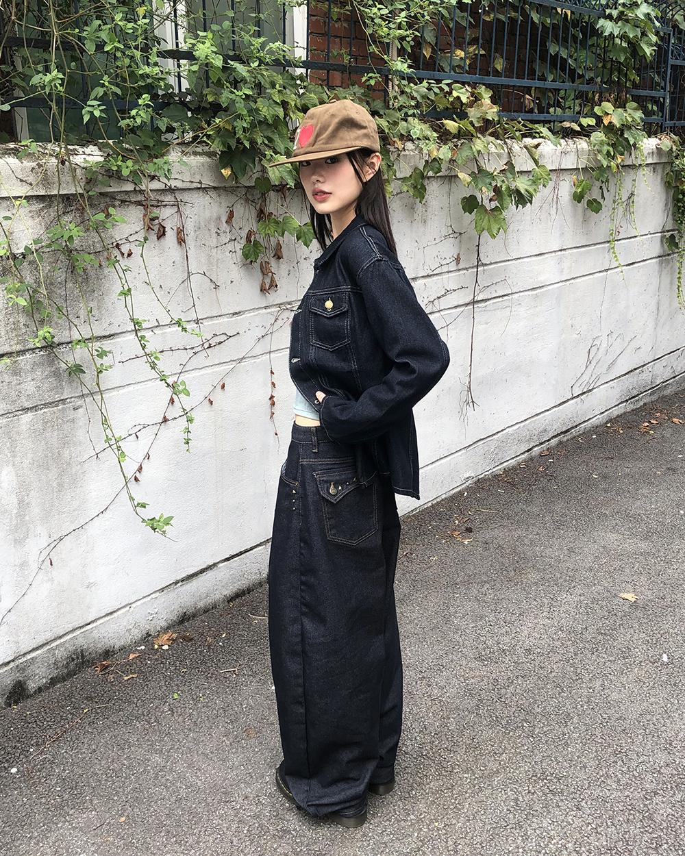 スタッズポケットワイドデニムパンツ | ファッション通販サイト NUGU