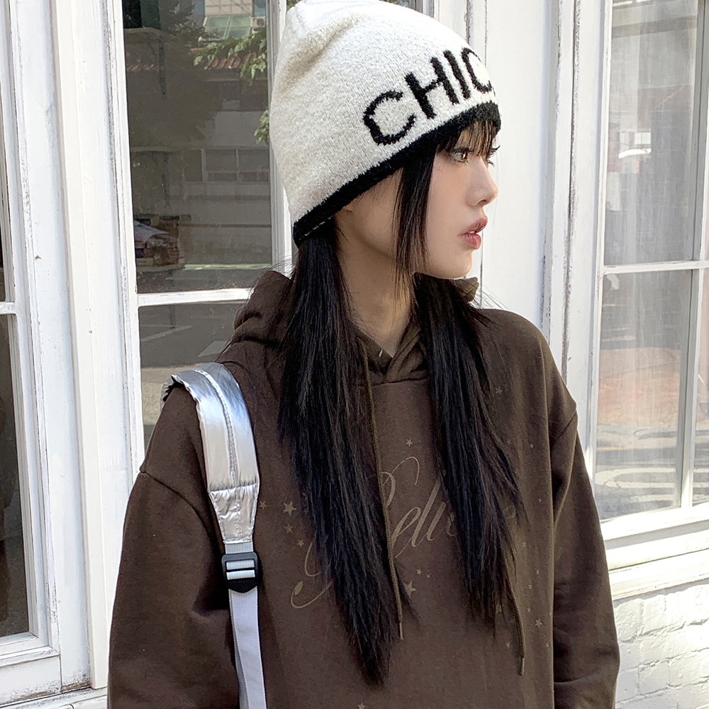 レタリングバイカラーニットビーニーハット | ファッション通販サイト NUGU