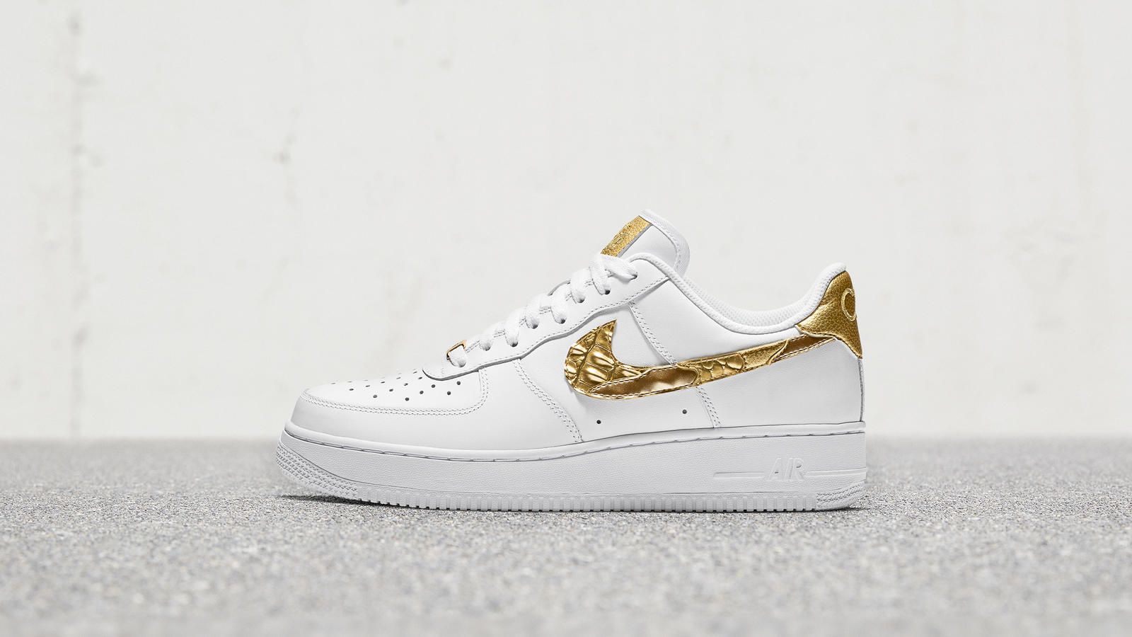スニダンで購入可】NIKE × CRISTIANO RONALDO AIR FORCE 1 LOW CR7