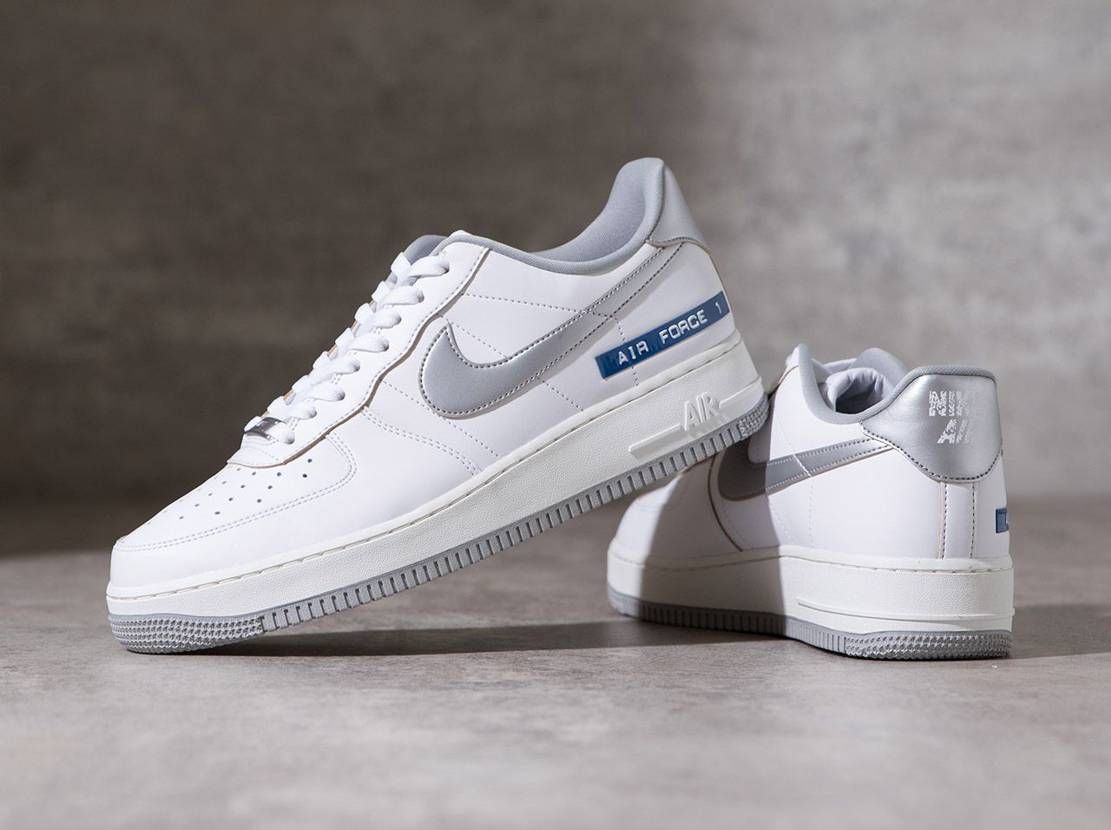 スニダンで購入可】NIKE AIR FORCE 1 LOW 