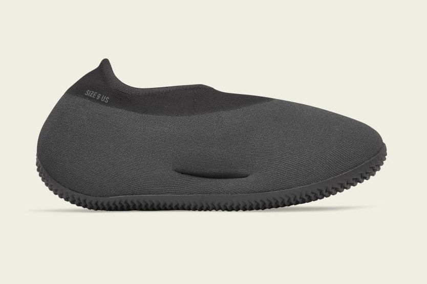 8/10発売｜adidas YEEZY Knit Runner 