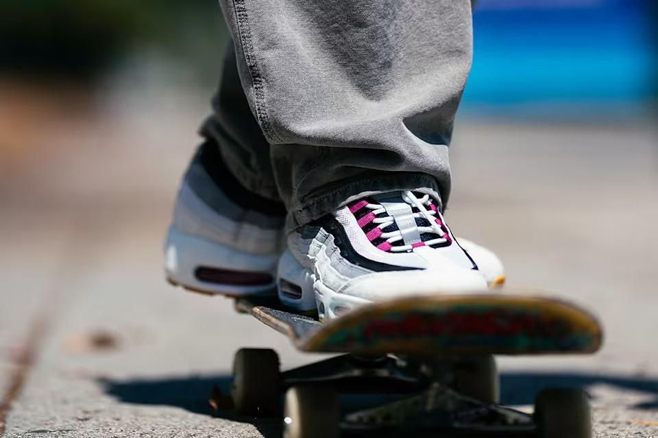 8/27発売｜Nike SB Air Max 95 